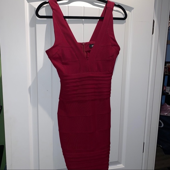 Missguided Bodycon Dress - Picture 2 of 5